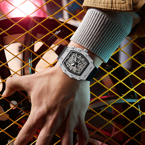 Carlophis K-2404B-YZ Vector Men's Tonneau Watch - Motorsport-Inspired