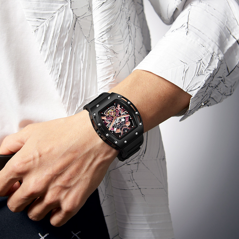 Carlophis Maverick Men's Sport Watch - See-Through & Screw-Down Crown