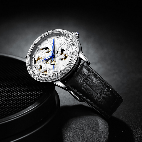 Carlophis K-2196A Virtuoso Automatic 3D Horse Watch - Unisex & Mechanical