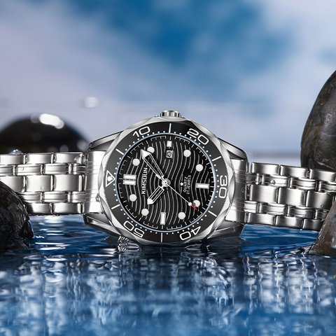 Carlophis K-1803B Helmsman Diver-Style Watch - Men's & Orange Bezel