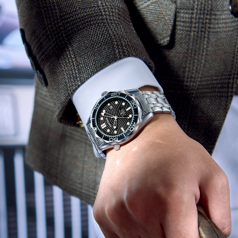 Carlophis K-1808B Triton Skeleton Steel Bracelet Watch - Unisex